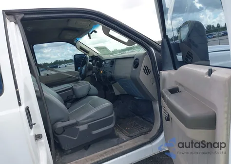 2008 Ford F-250 Lariat/Xl/Xlt z USA, uszkodzony, nr VIN 1FTSX20508EB18222